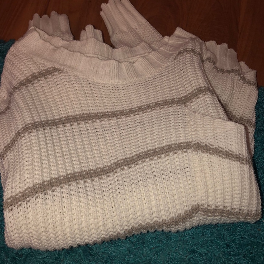 Oversized white sweater